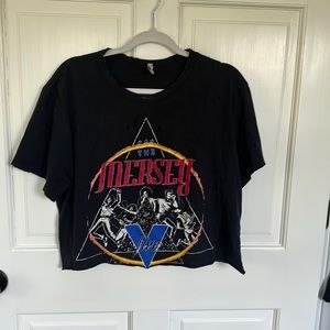 emma and sam graphic band tee